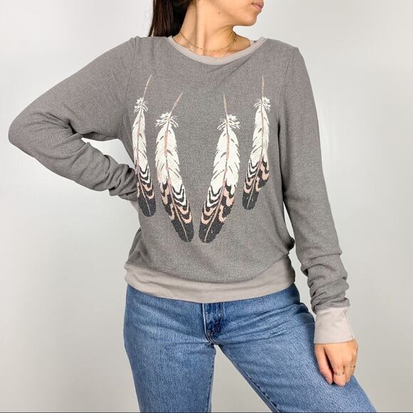 Wildfox Grey Feather Graphic Oversized Pullover Sweatshirt Size Extra Small - Picture 13 of 13